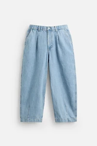 PLEATED WIDE FIT DENIM CHINO PANTS