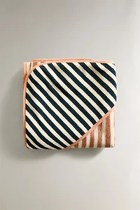 REVERSIBLE STRIPED HOODED BABY TOWEL