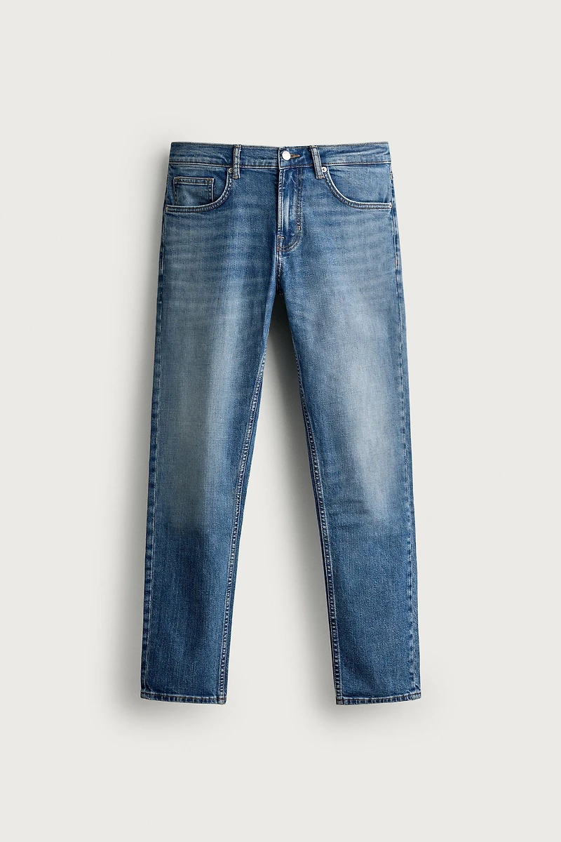 BASIC SLIM FIT JEANS