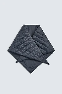 QUILTED TRIANGULAR BANDANA