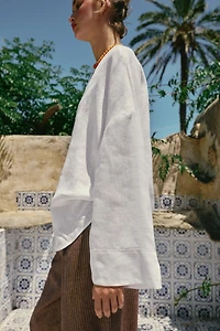 CHEMISE 100 % LIN DÉCOLLETÉ EN V