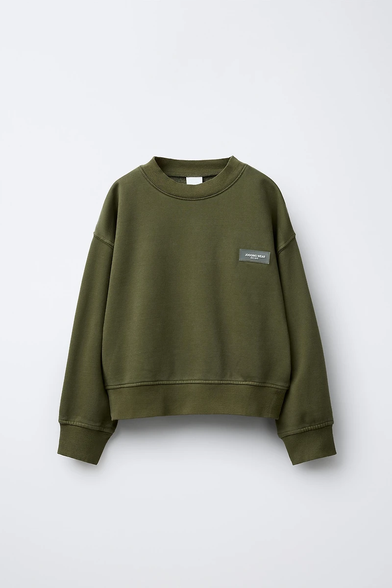 ENSEMBLE SWEAT ET JOGGER CARGO ÉTIQUETTE AUTOCOLLANTE