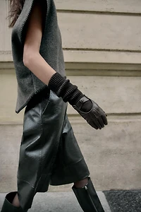 COMBINATION FAUX LEATHER GLOVES