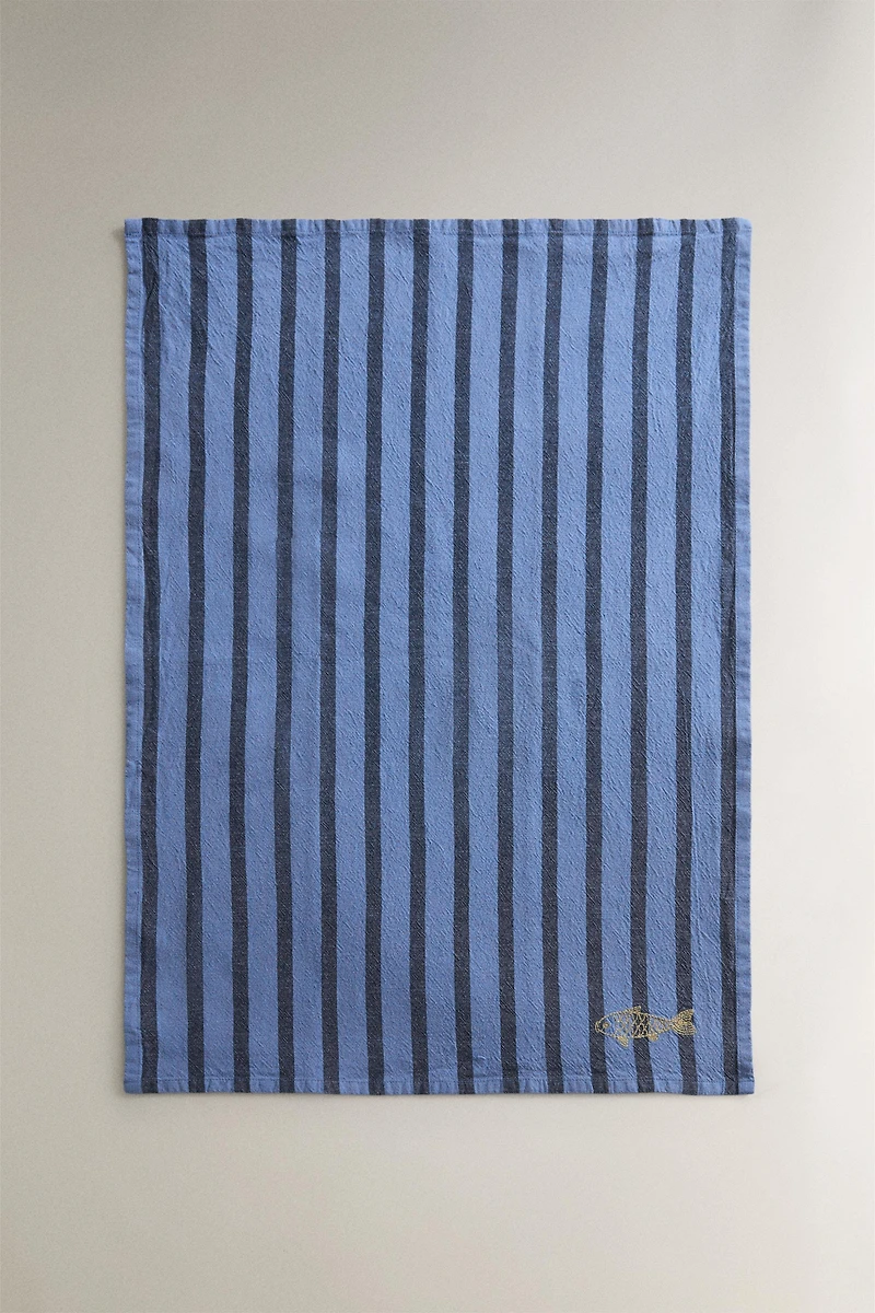 STRIPED FISH KITCHEN TOWELS (PACK OF 2)