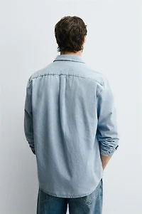 CHEMISE EN DENIM DÉLAVÉE