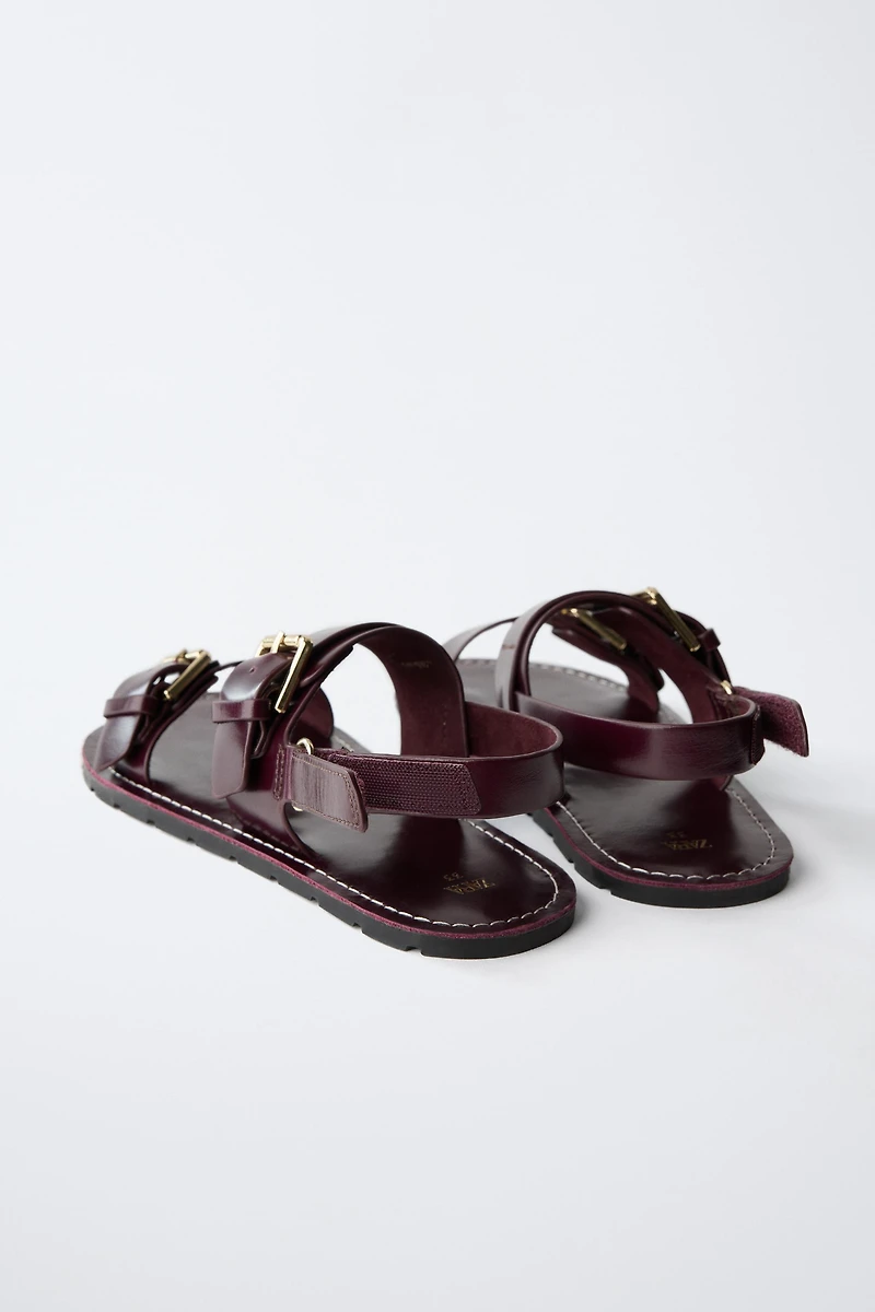 SANDALES À BOUCLES EN CUIR