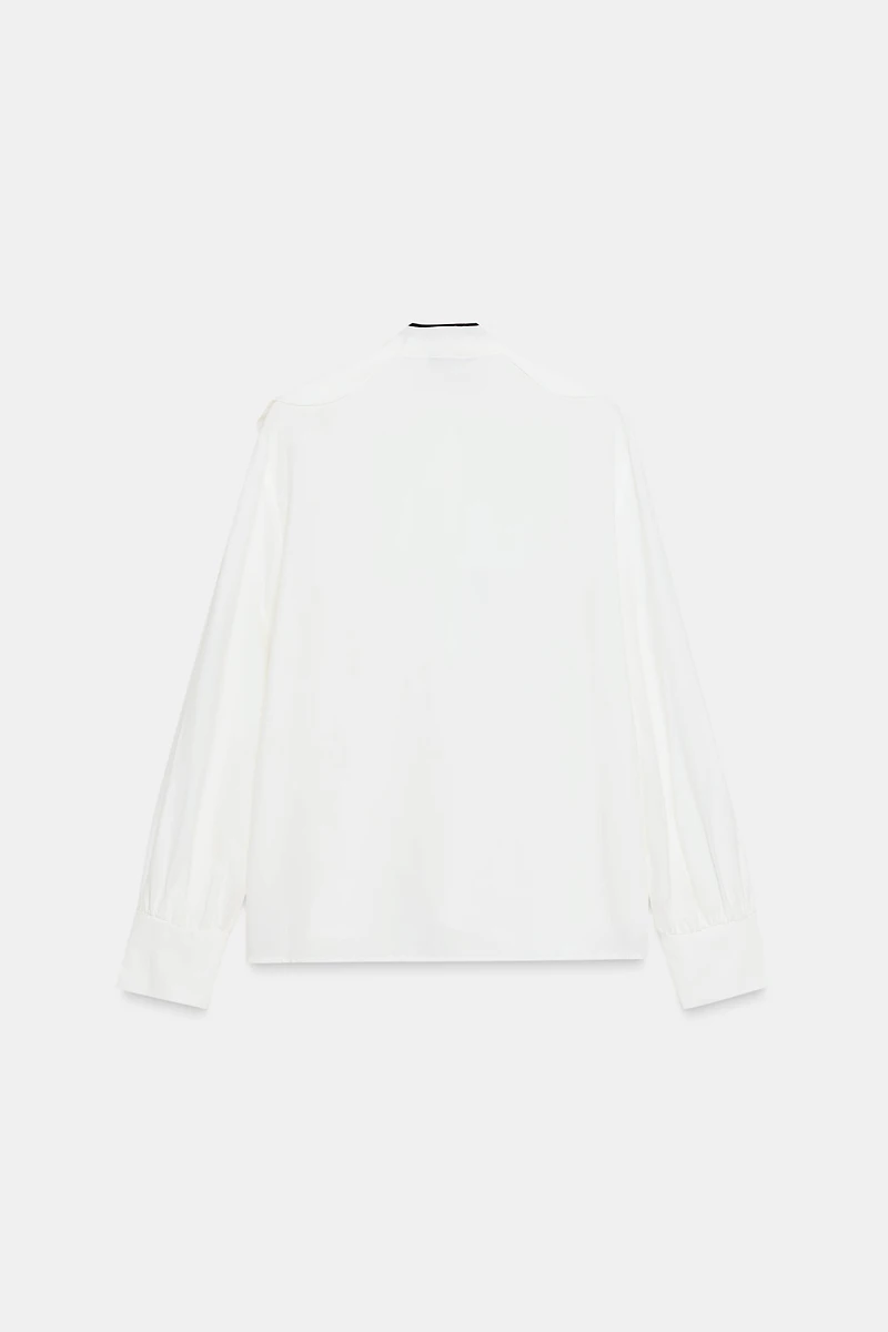 CONTRAST TIE RUFFLE BLOUSE