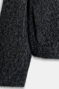 SHORT COAT WITH BOUCLÉ SCARF