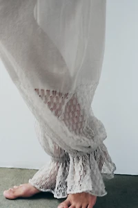 RUFFLED BLOOMER KNIT PANTS