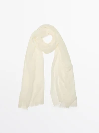 Cool wool scarf