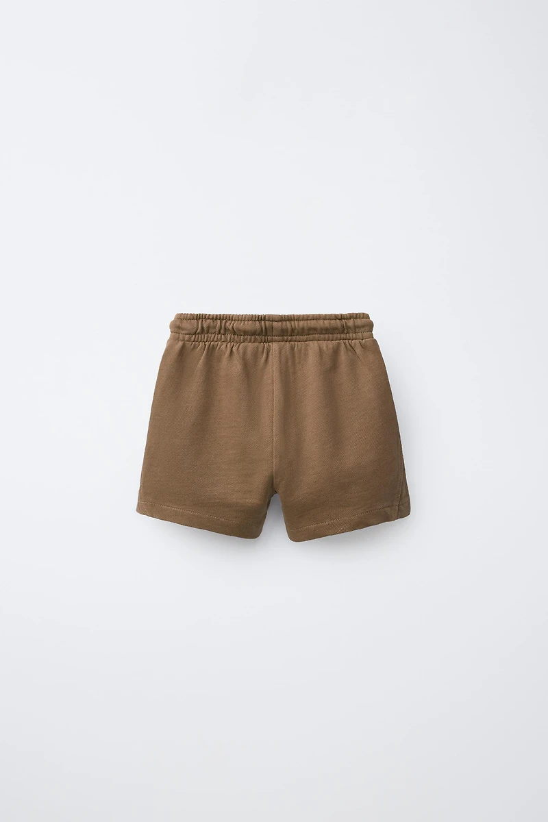 SHORT TEINT EN PIÈCE