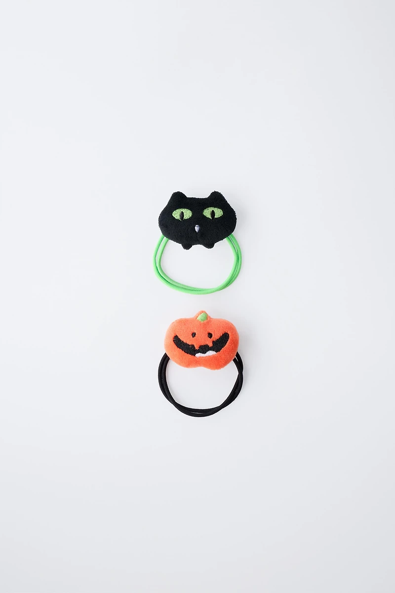 TWO-PACK OF PUMPKIN AND CAT HAIR TIES
