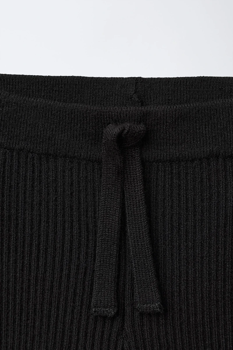 RIBBED KNIT LEGGINGS