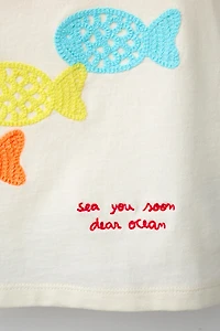 CROCHET EMBROIDERED FISH T-SHIRT