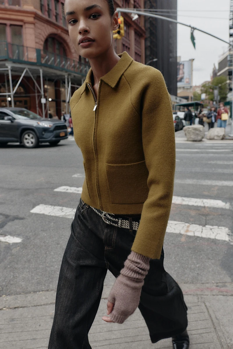 KNIT JACKET WITH ZIPPER