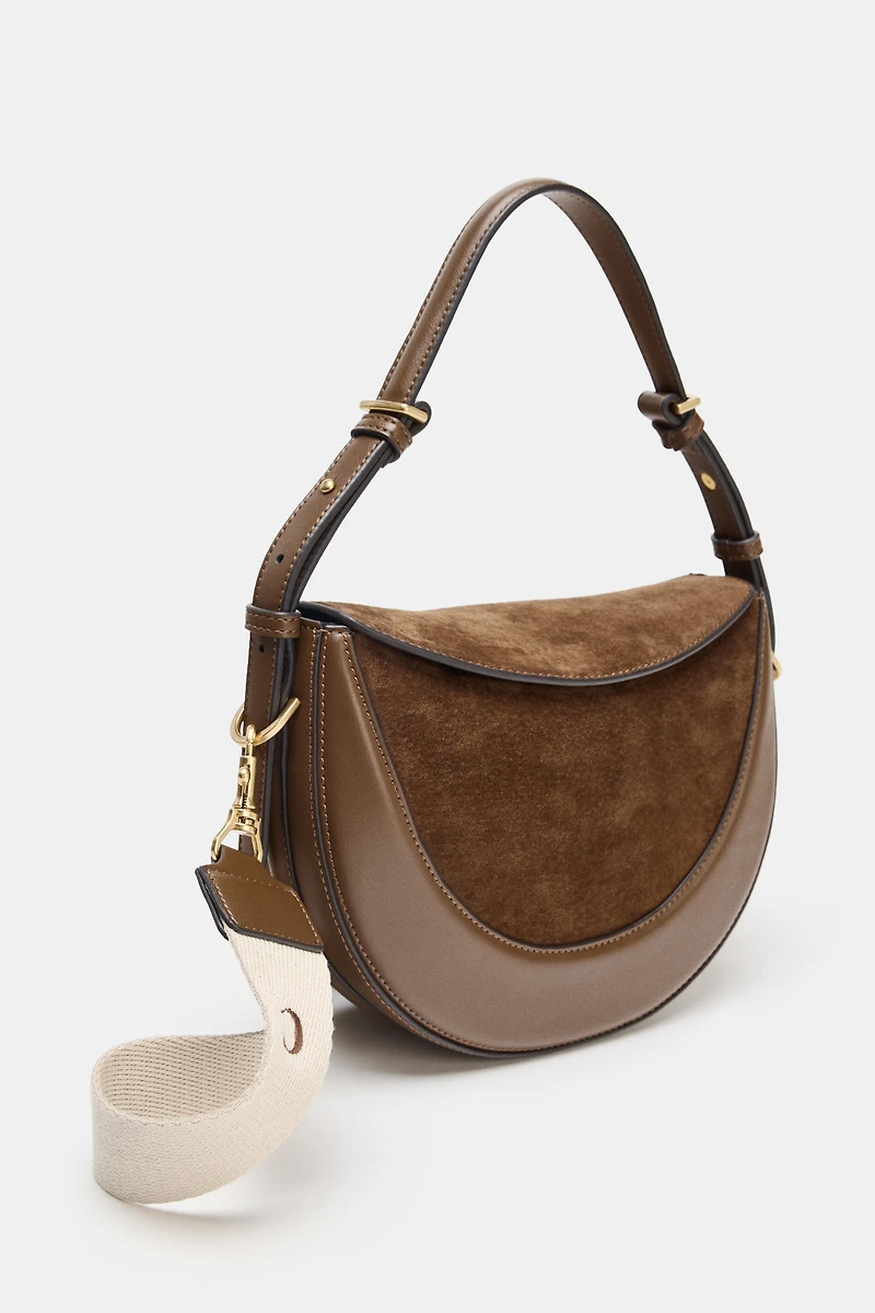SAC BANDOULIÈRE DÉTAIL RABAT EN CUIR