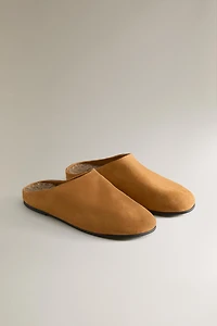 WARM LEATHER MULE SLIPPERS