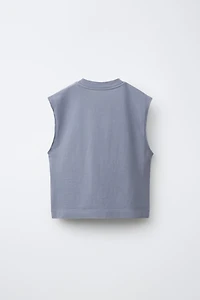 SLEEVELESS TOP