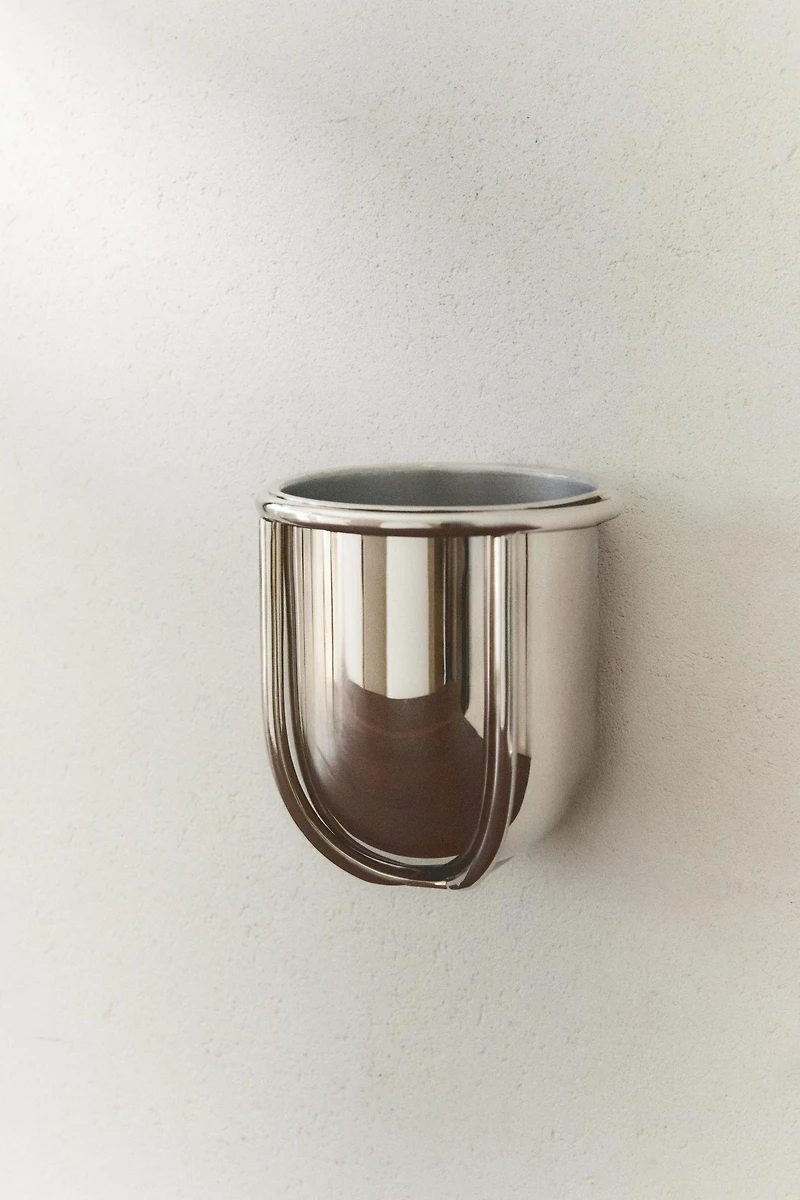 SHINY METAL TOOTHBRUSH HOLDER