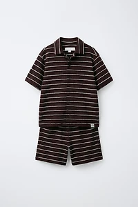 ENSEMBLE GAUFRÉ CHEMISE ET BERMUDA À RAYURES