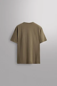 T-SHIRT À IMPRIMÉ GRAPHIQUE