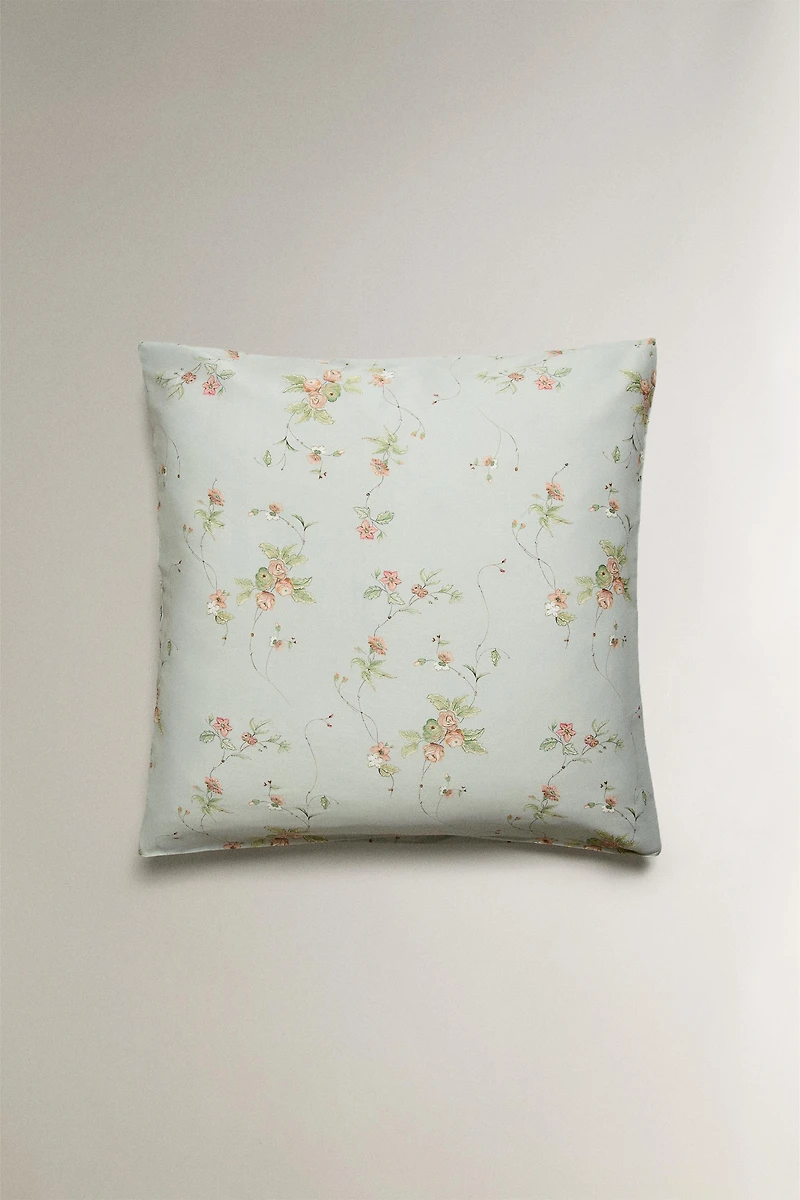 SATEEN PILLOWCASE WITH FLORAL BRANCHES (300 THREAD COUNT)