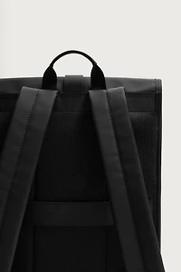 SAC À DOS EFFET GOMMÉ AVEC RABAT