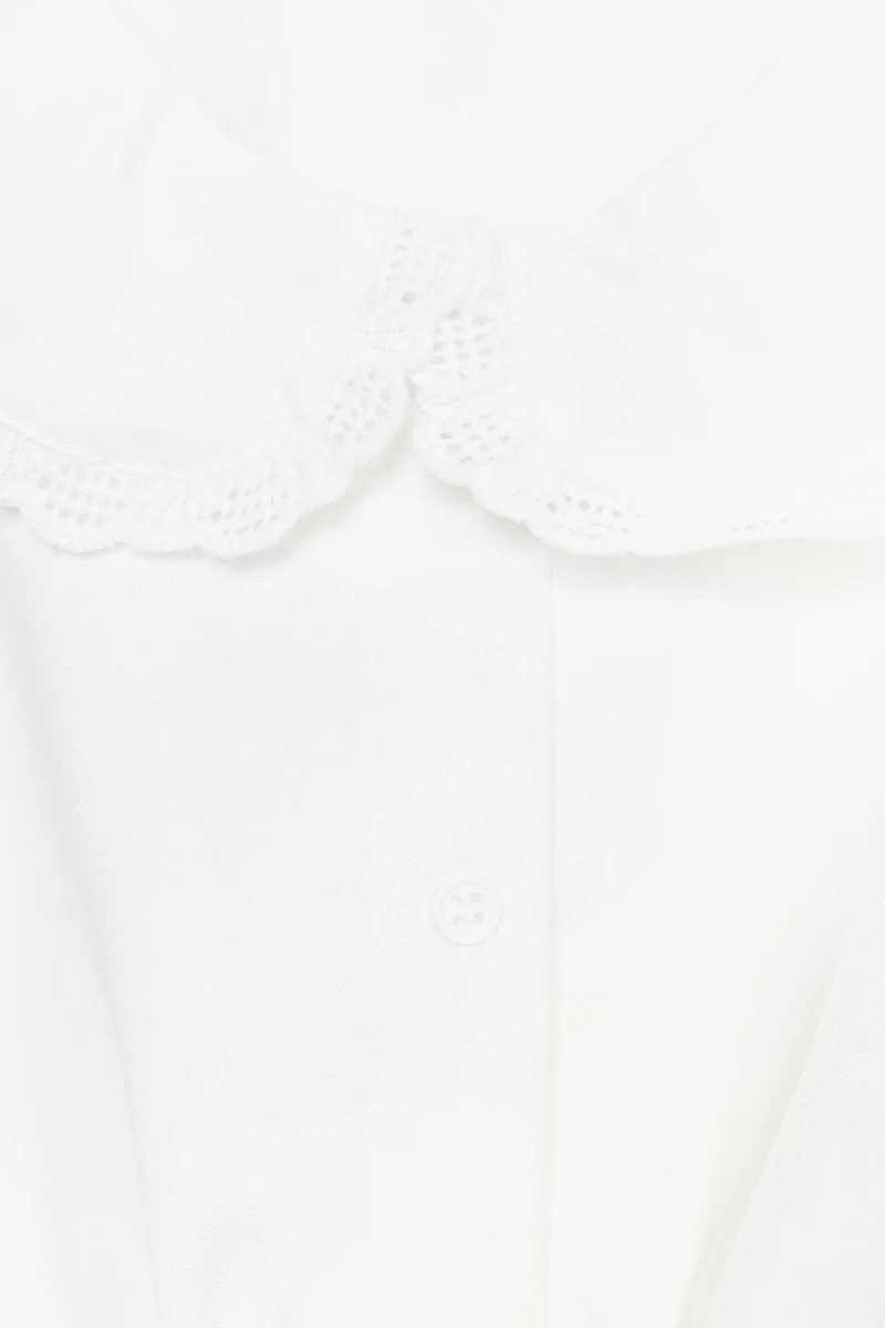 BUTTONED COLLAR TOP