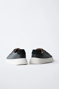 CHUNKY SNEAKERS