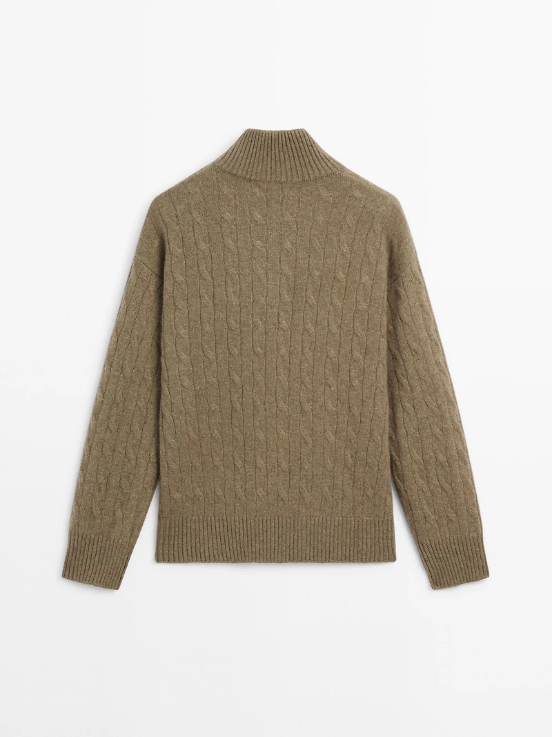 100% cashmere high neck sweater with zip