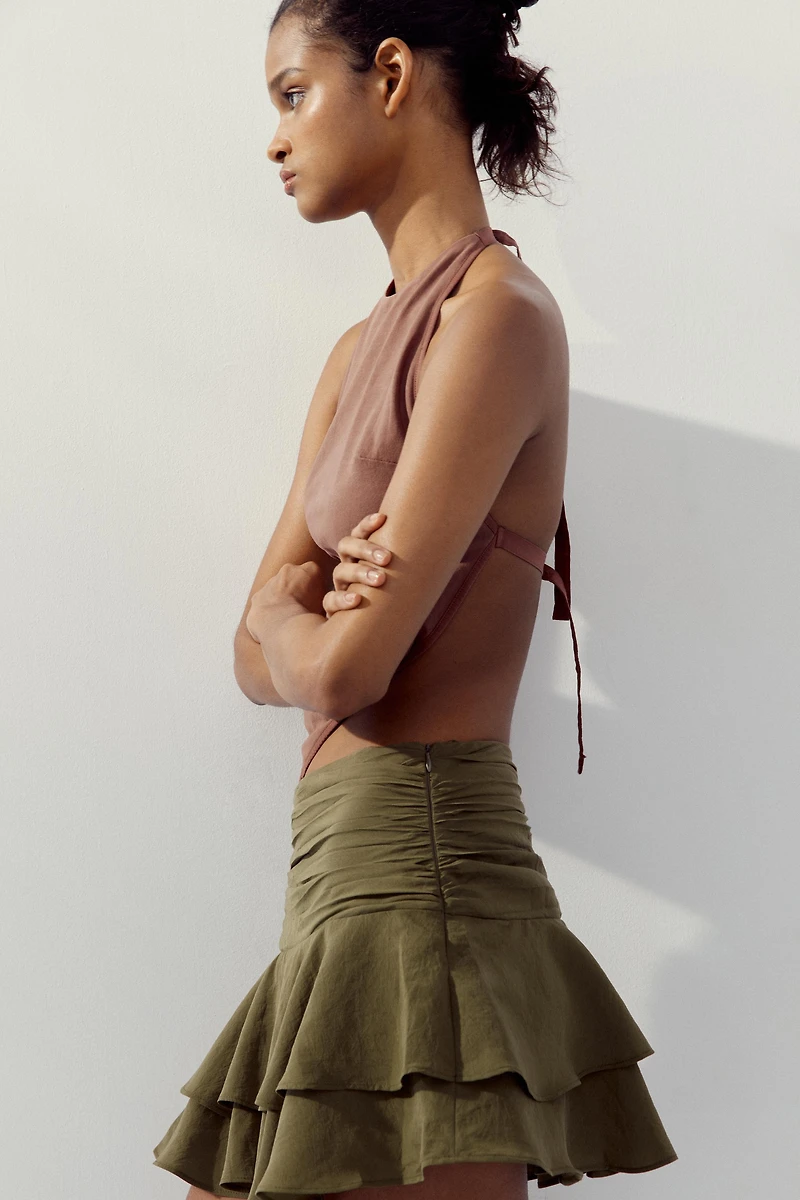 RUFFLE SKORT