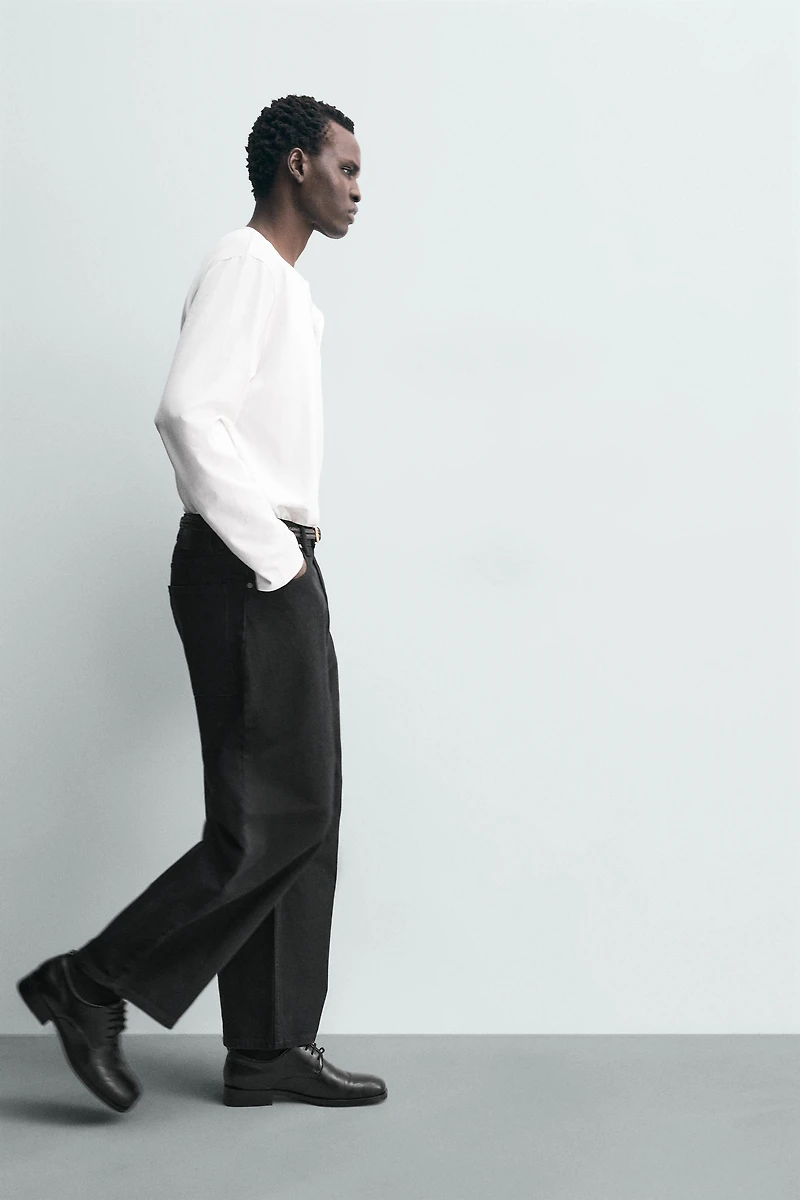 WIDE FIT JEANS