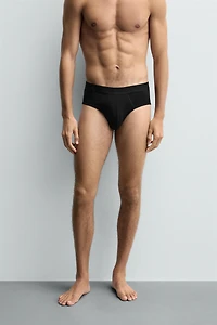 BASIC BRIEFS THREE-PACK