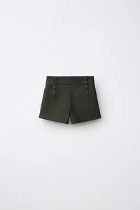 SHORT À BOUTONS