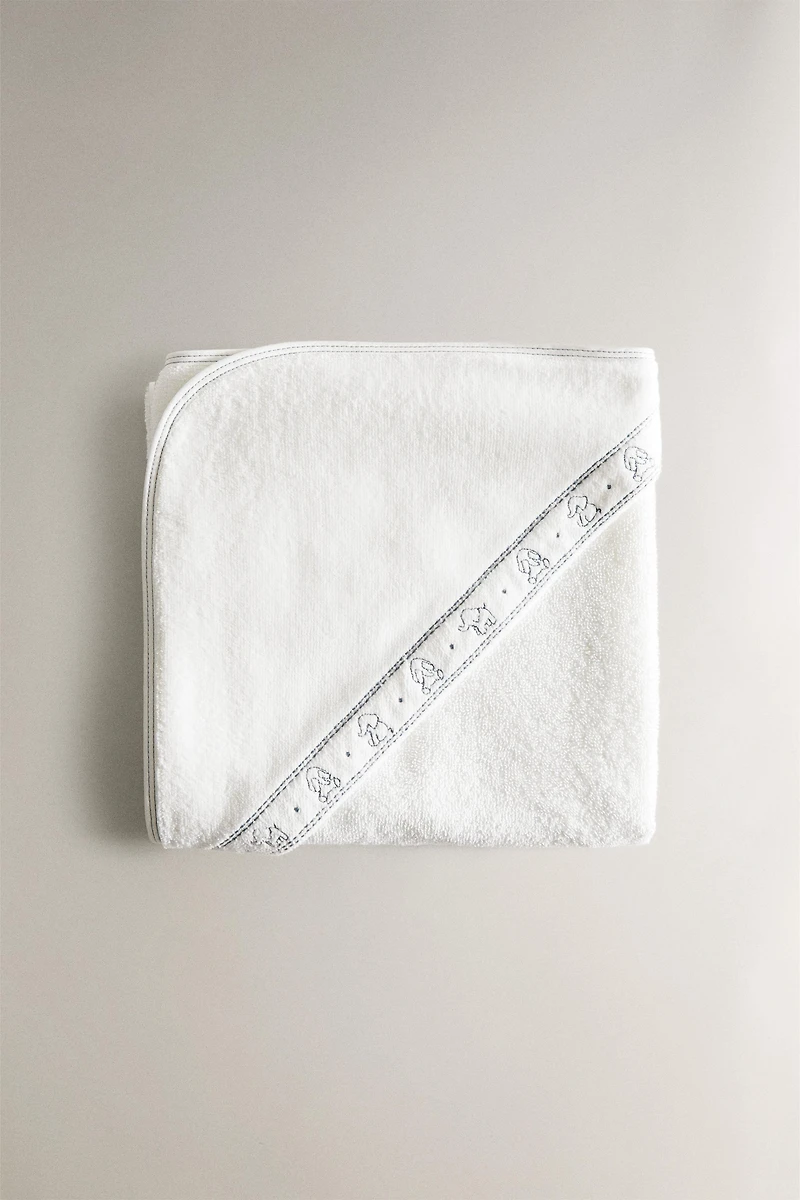 HOODED ELEPHANT BABY BATH TOWEL