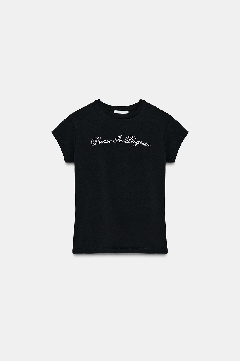 T-SHIRT À INSCRIPTION SUR LE DEVANT