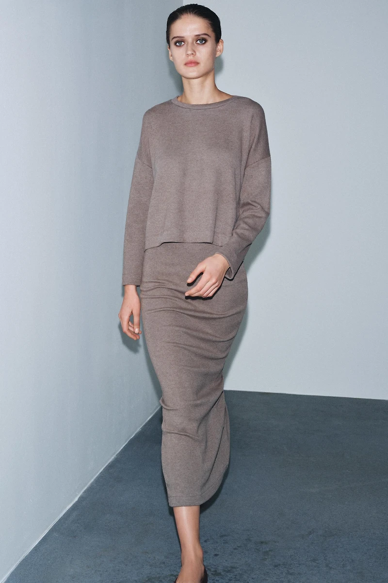 LONG SLEEVE SOFT TOP