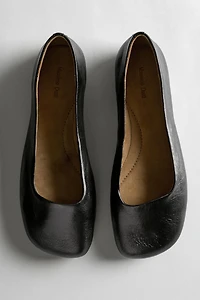 Square toe leather ballet flats