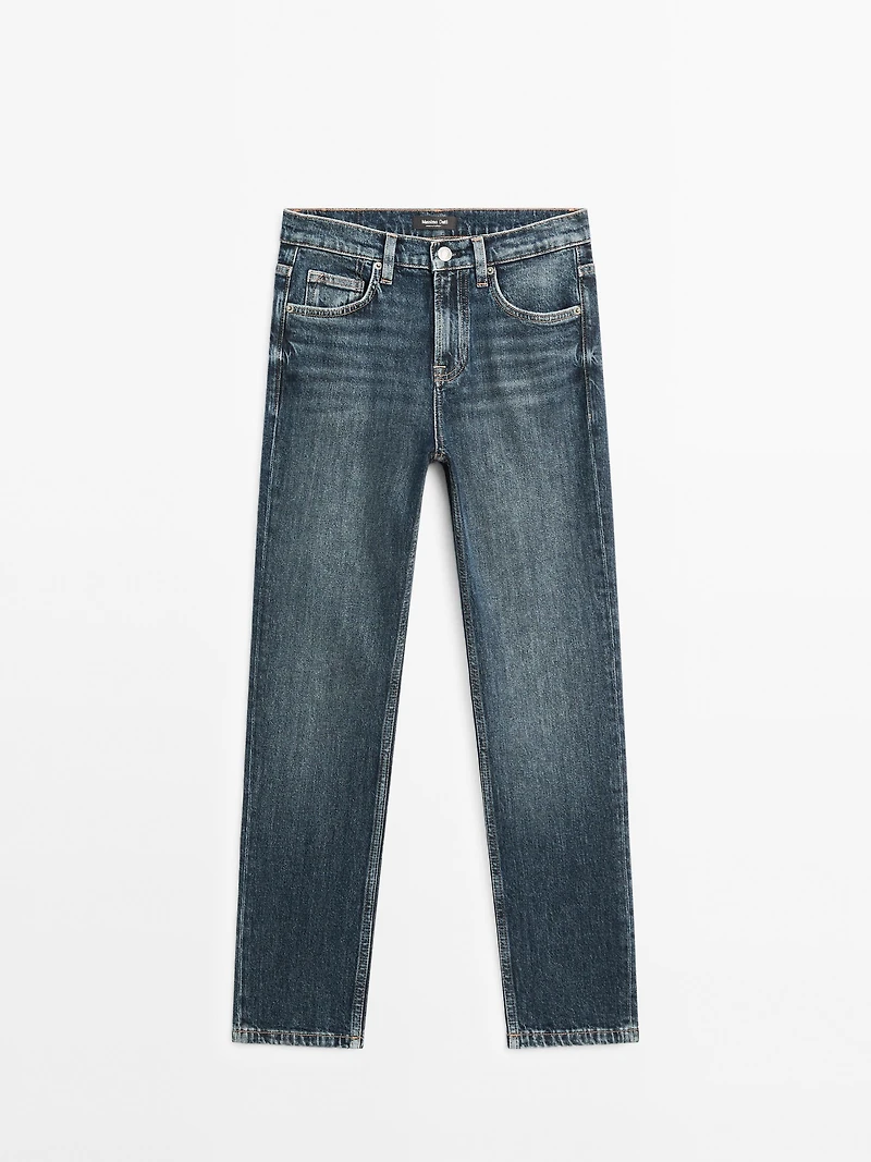 Mid-rise slim fit jeans