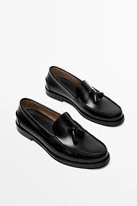 Leather tassel loafer