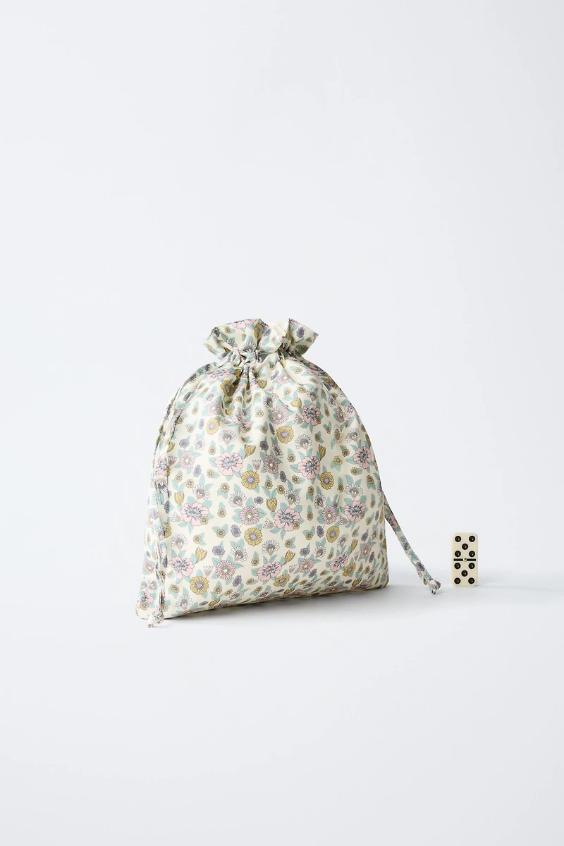 PACK OF FLORAL BAGS