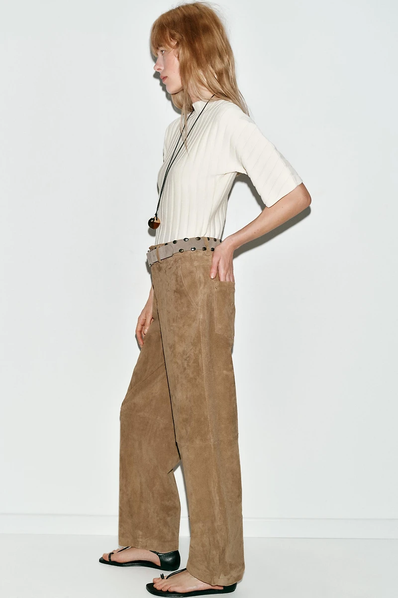PUFF SLEEVE RIB KNIT TOP