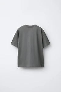 RAISED TEXT PRINT T-SHIRT
