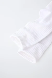 LOT DE TROIS PAIRES CHAUSSETTES HAUTES UNIES