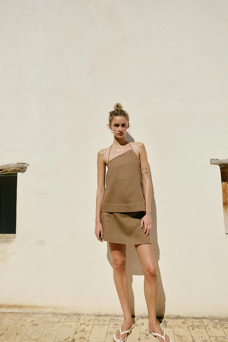 LINEN SKORT WITH BEAD EMBELLISHMENTS