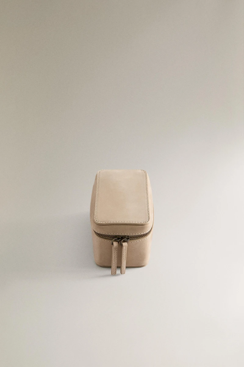 SMALL LEATHER TRAVEL JEWELLERY BOX