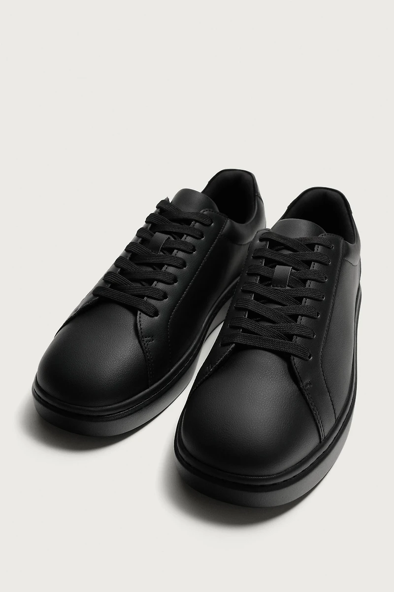 MONOCHROME CHUNKY SNEAKERS