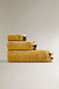 JACQUARD POMPOM BATH TOWEL