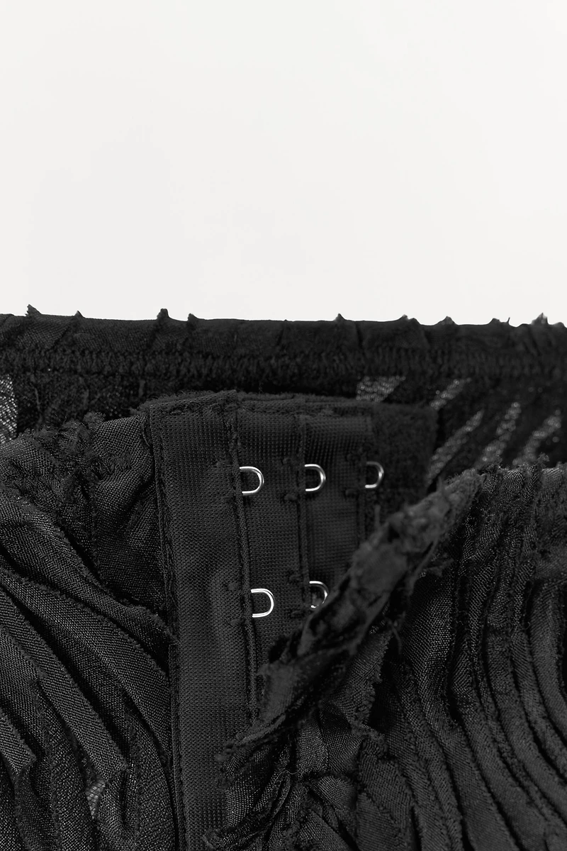 TOP CORSÉ STRUCTURÉ ÉDITION LIMITÉE