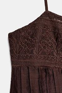 EMBROIDERED STRAP TOP